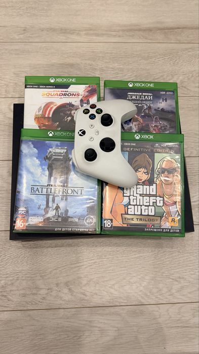 Продам Xbox one X 1 tb