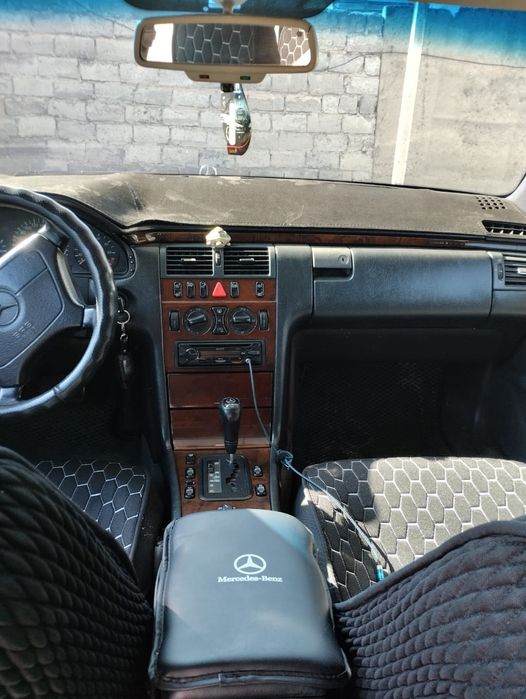 Мерседес  W 210 продам