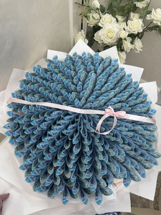 Цветы розы свежий