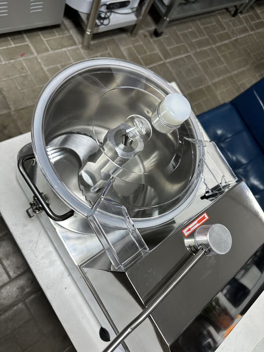 Куттер измельчитель 9 литров