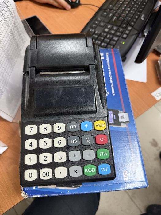 Продам кассовый аппрат меркурий 185