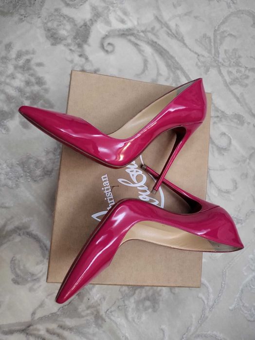Pantofi Christian Louboutin