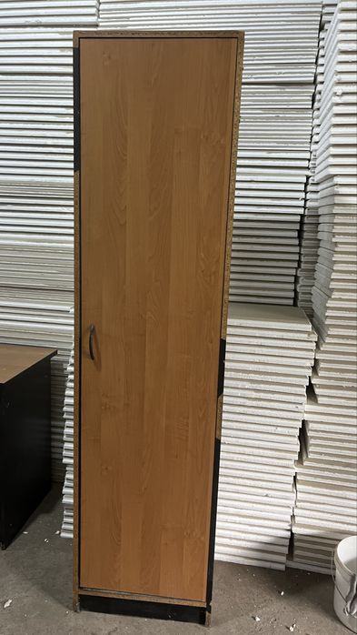 Мебель для офиса б/у хорошем состоянии.