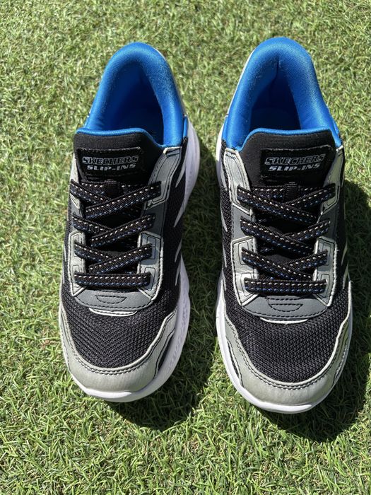 Adidasi Skechers 34