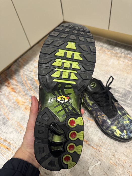 Nike tnt 44.