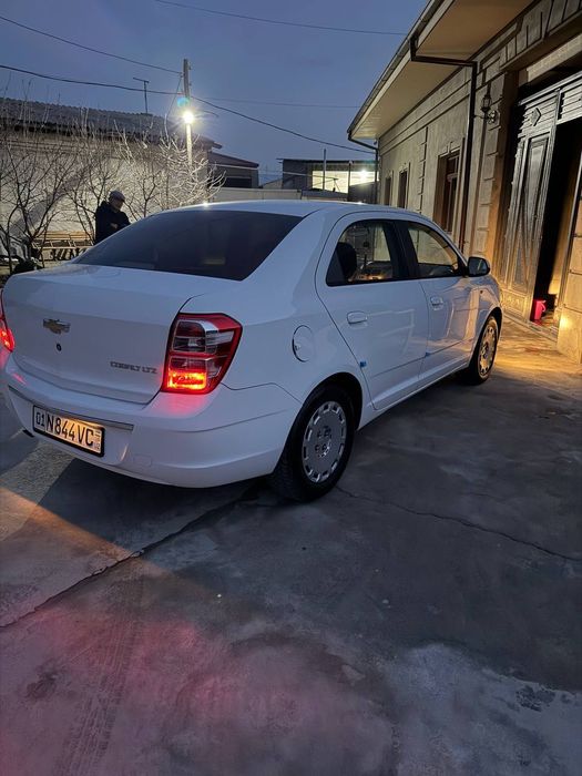 Chevrollet Kobalt 2015