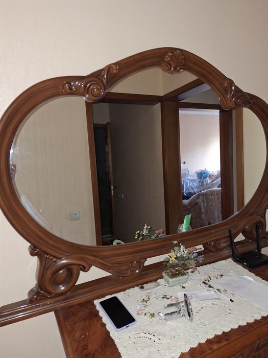 Зеркало  без тумбы