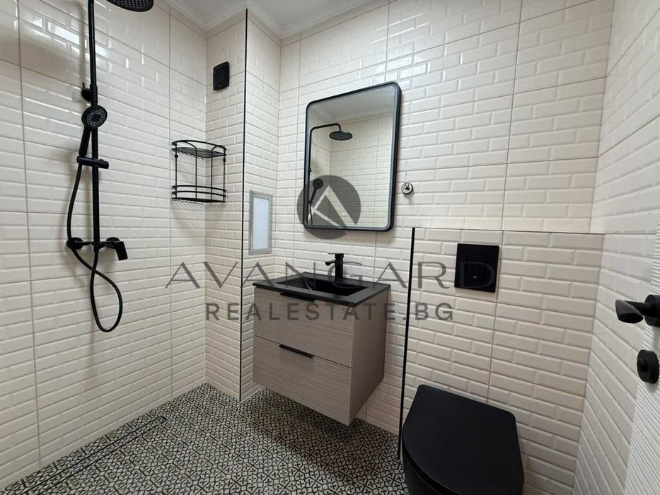 Продава се Тристаен апартамент в Пловдив, Център - 102 кв.м за 1140 €/кв.м - Снимка #8