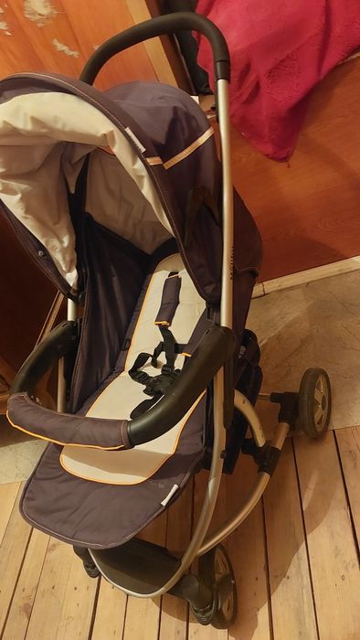 Коляска в отличном состоянии