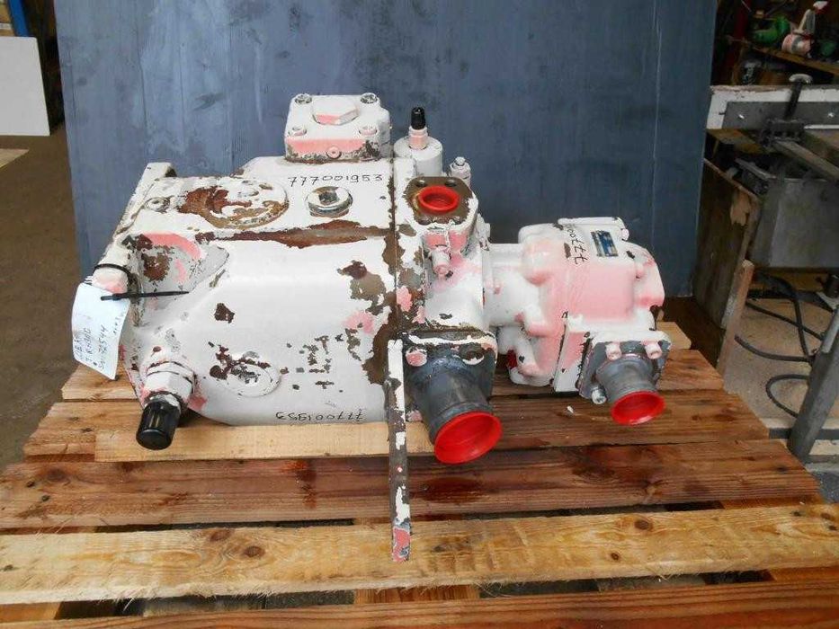 Pompa hidraulica originala OK LA4 pentru O&K RH30 D