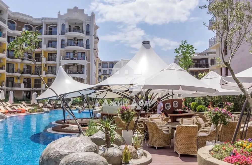 Продава се Двустаен апартамент в к.к. Слънчев бряг - 66 кв.м за 1607 €/кв.м - Снимка #6