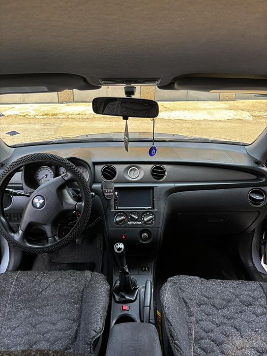 Мицубиши олтлендар