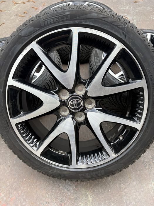 Джанти с гуми  Toyota Yaris 17 5x100