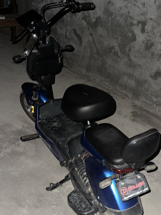 Skuter sotiladi Demansh