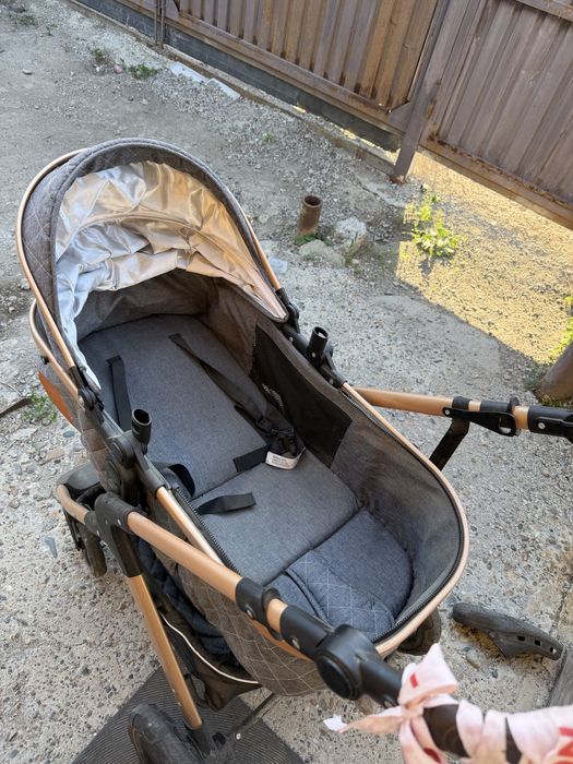 Продам детскую коляску