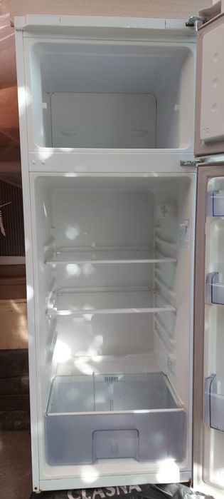 Холодильник продам