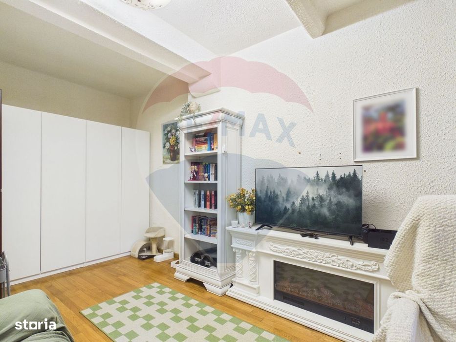 Apartament 2 camere + terasa in vilă parter B-dul Primaverii