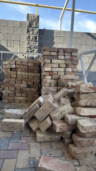 Продам красный кирпич недорого