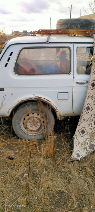Ваз 21231 нива трёх дверка