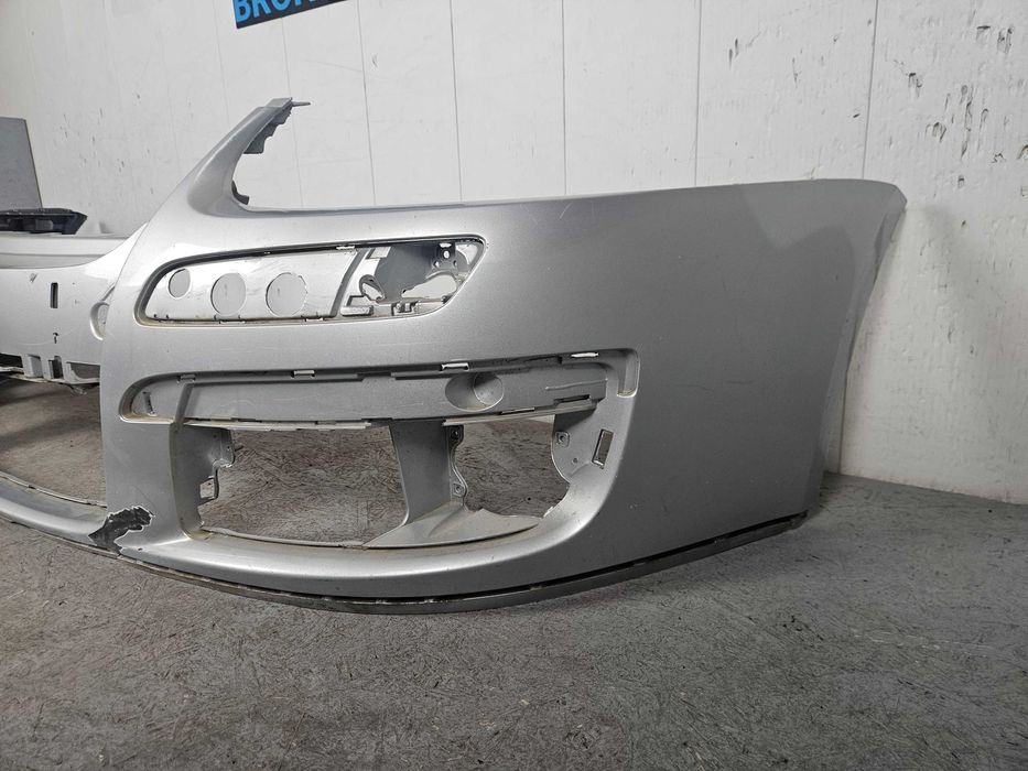 Предна броня VW GOLF 5 Combi JETTA Голф 5 Джета 2005- 2010