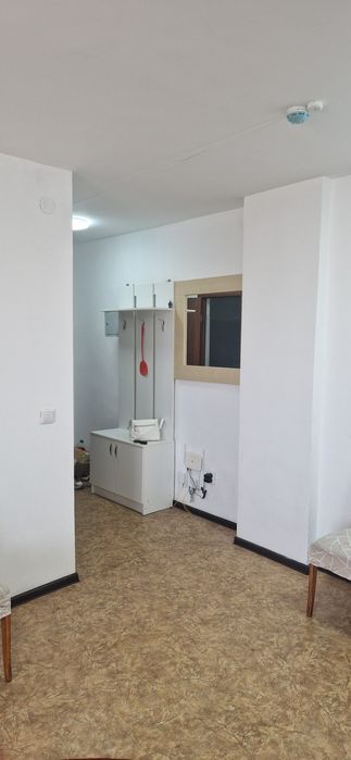 Продаю 2 ком квартиру на юга-востоке