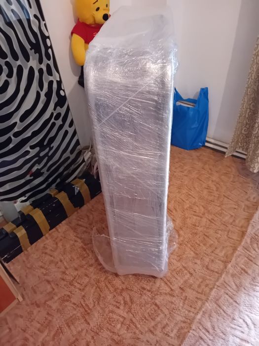 Birou sticla si pat pliant