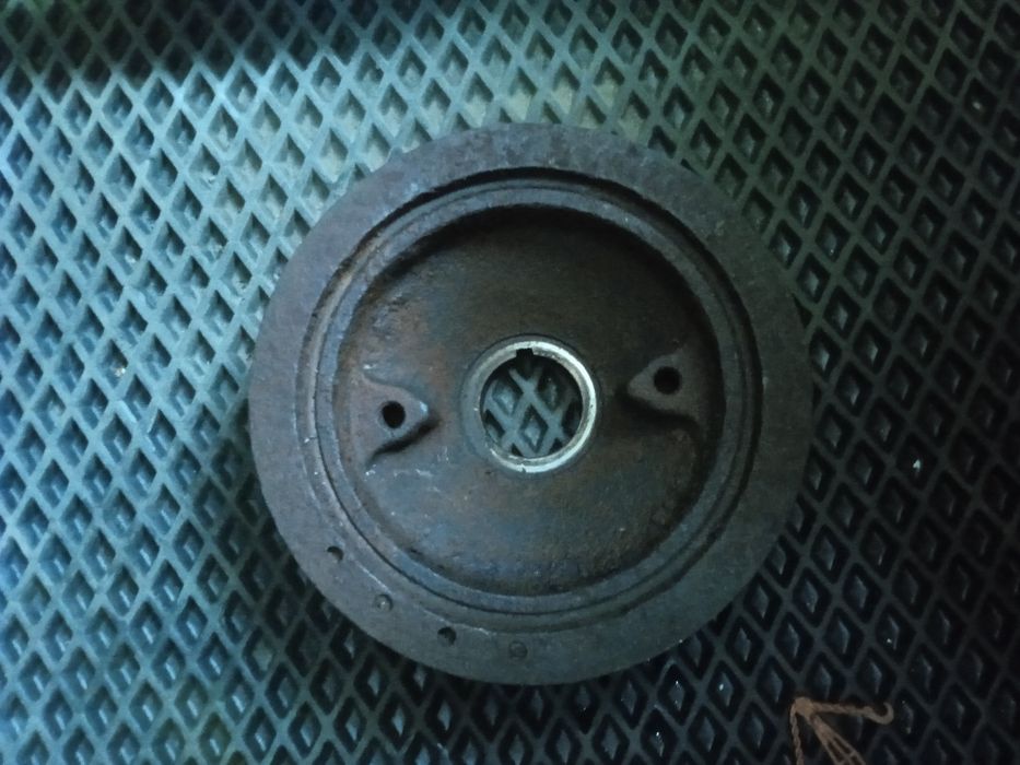 Шкиф на мазду птичку и на мазду кронос привозной