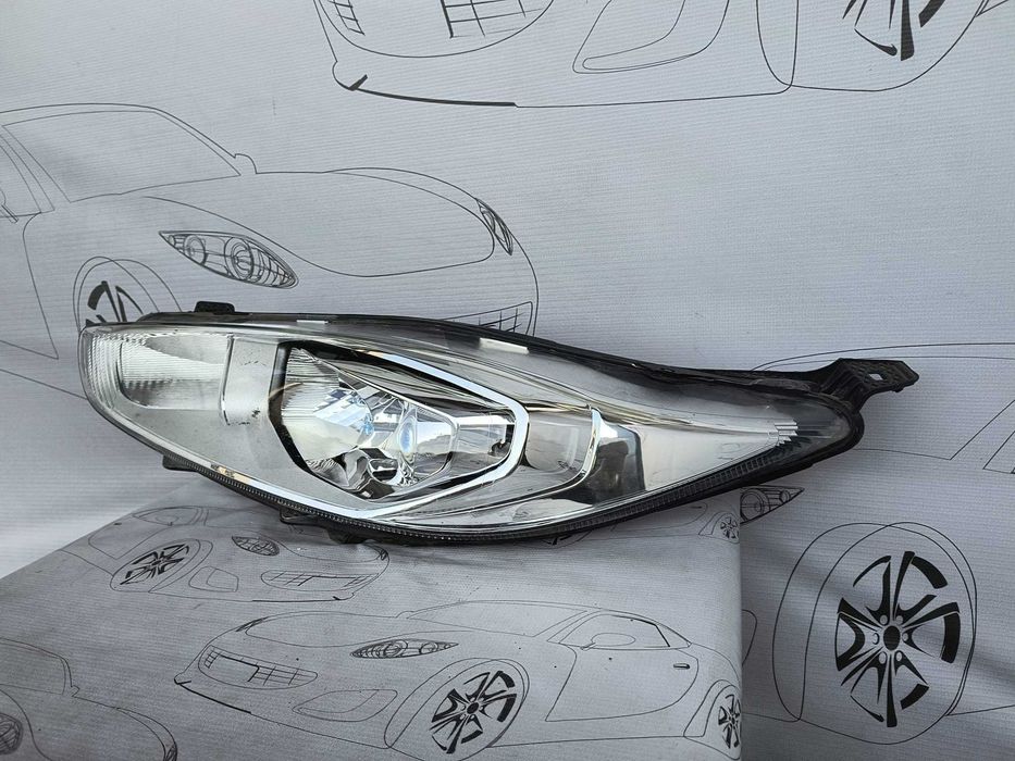 Far Stanga Uk Led Cu Lupa Ford Fiesta 2015 / 2013-2017 Cod OEM C1BB-13W030-EF (5C2)