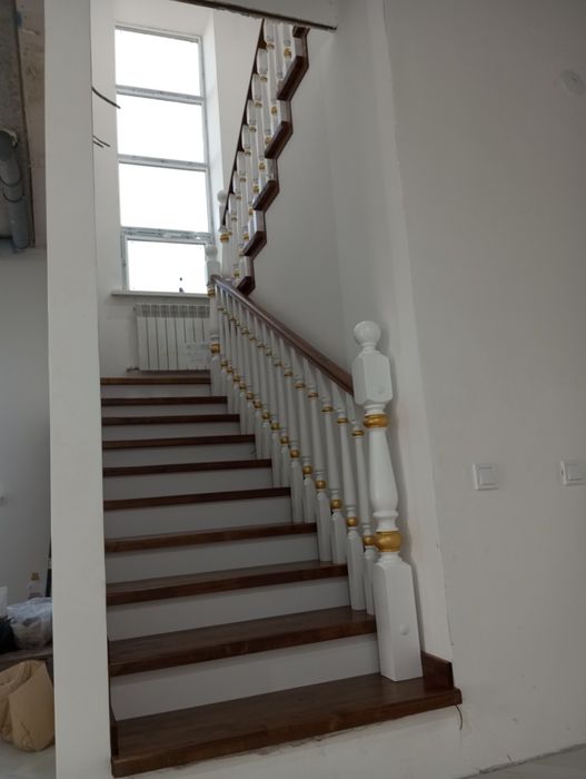 Лестница установка изготовление