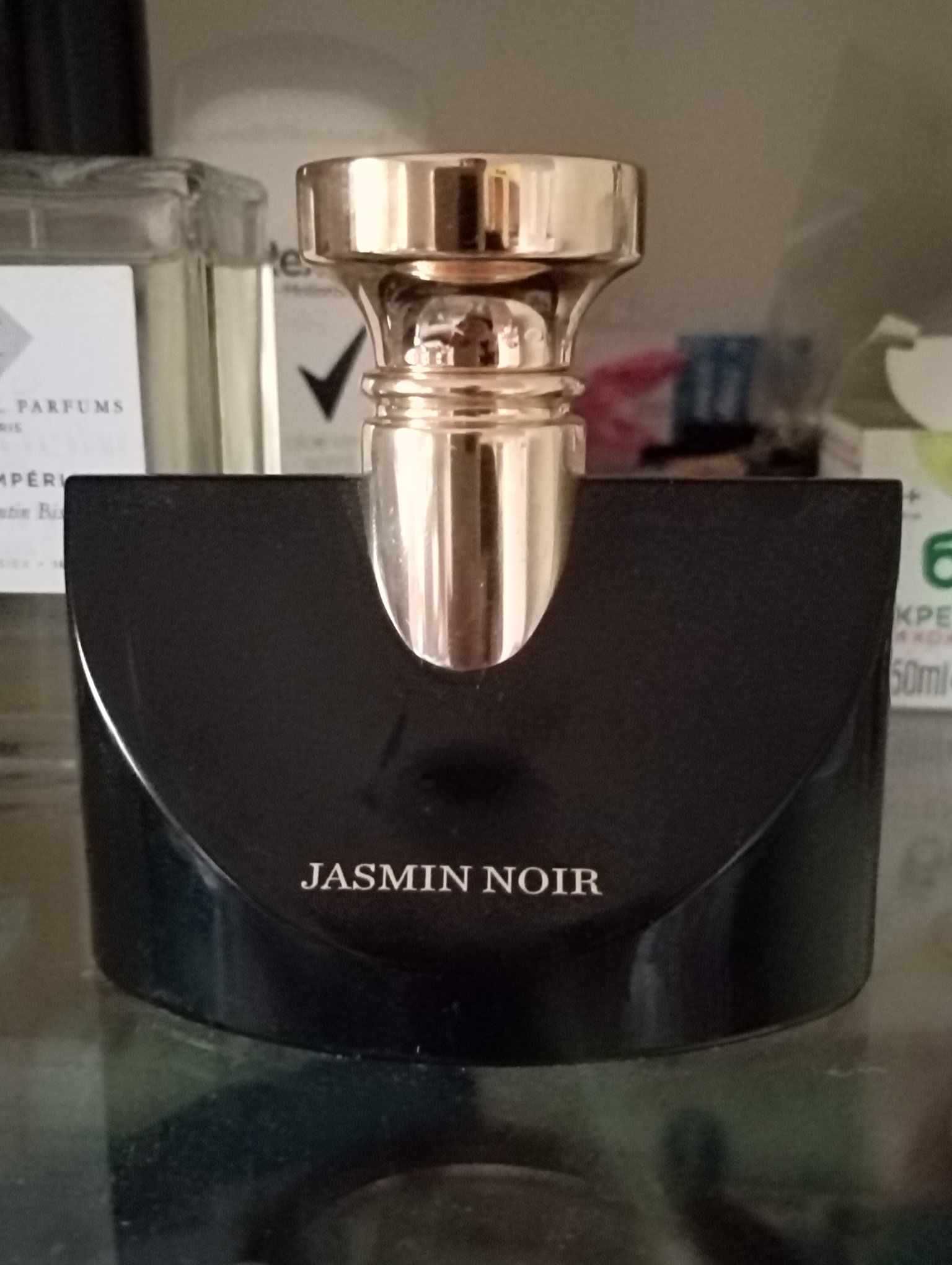 Jasmin noir douglas hotsell