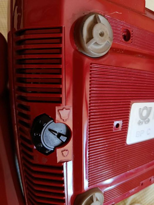 Многофункционален немски стационарен телефон с бутони