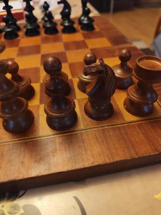 Set șah vechi cu cutie
