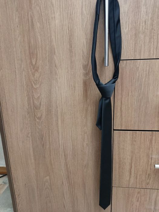 Новые галстуки по 3000