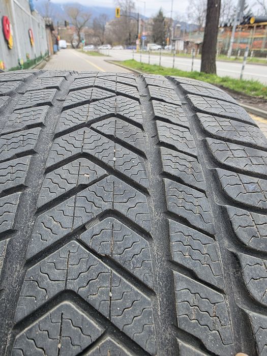Гуми  PIRELLI    21' спорт пакет