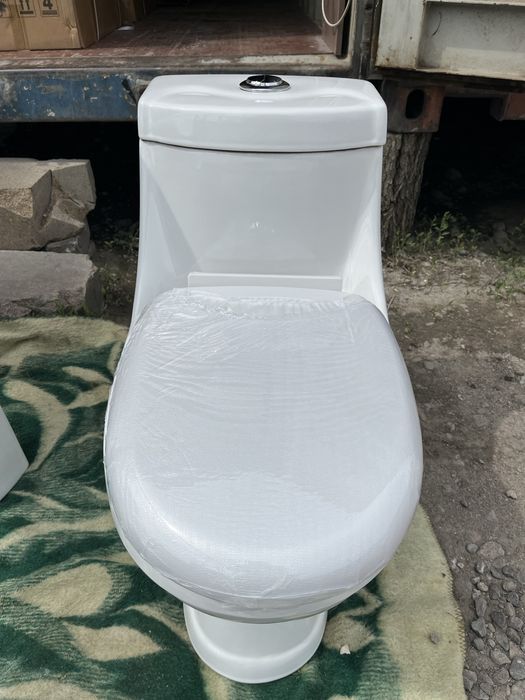 Унитазы, умывальники, ванны со склада(оптом)