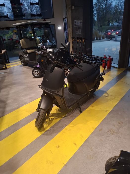 Scuter  electric 4.1 kw -80 km/h