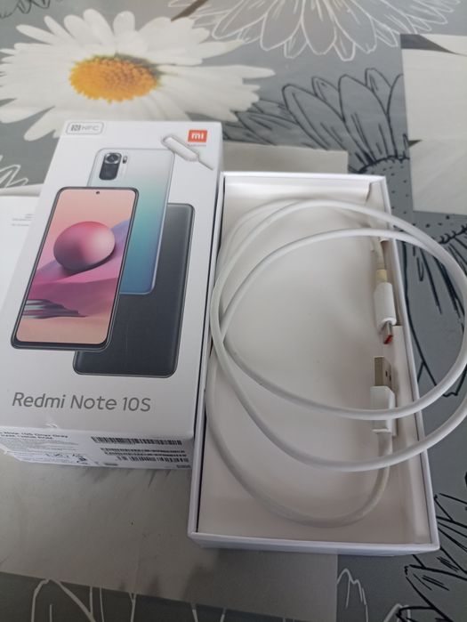 Продавам redmi note 10S