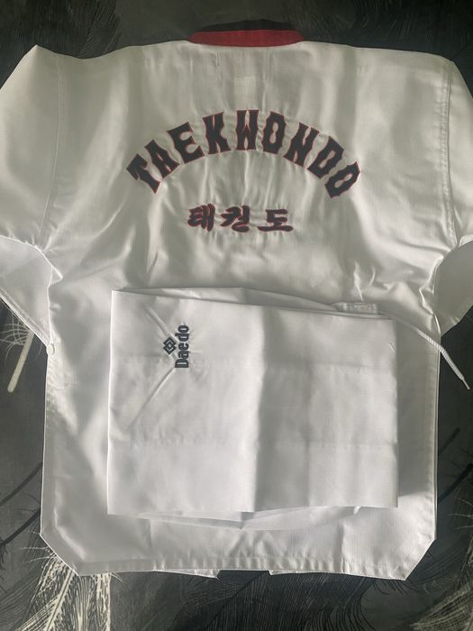 Dobok , taekondo WT