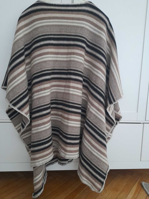 Poncho lana, oversize, 70 lei