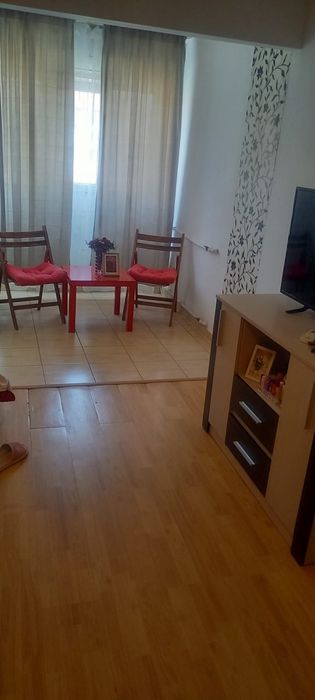 Garsoniera semidecomandata Calea Bucuresti- Florarie