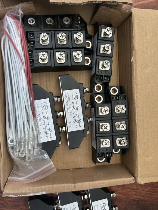 Продам оптотиристоры