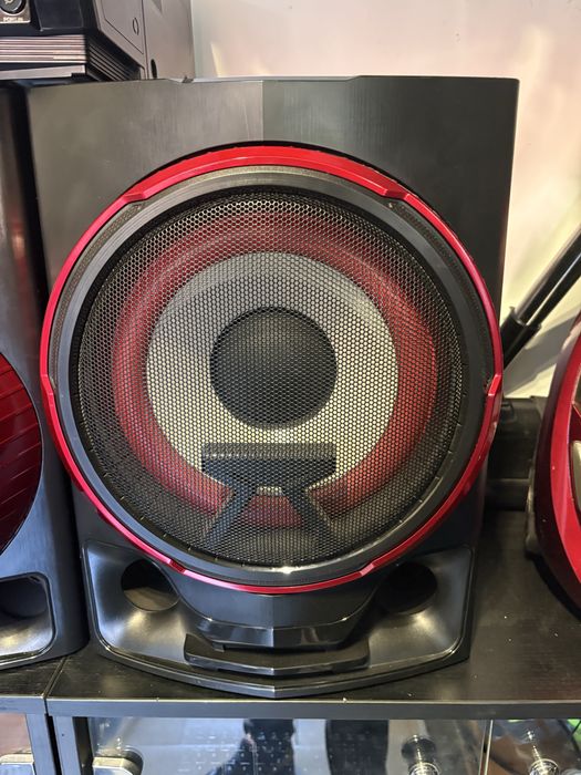 Уредба LG Xboom CJ88