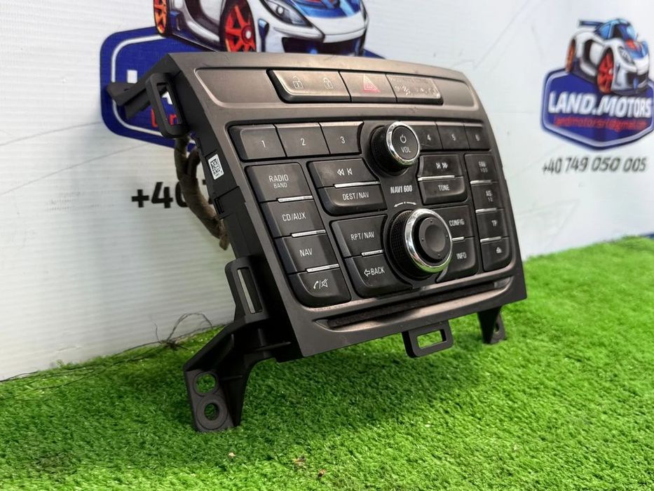 SISTEM NAVIGATIE / RADIO CD / AUDIO OPEL ZAFIRA C 2013 2.0 DIESEL HATCHBACK COD OEM 20875736 A2C53375834 2011-2019