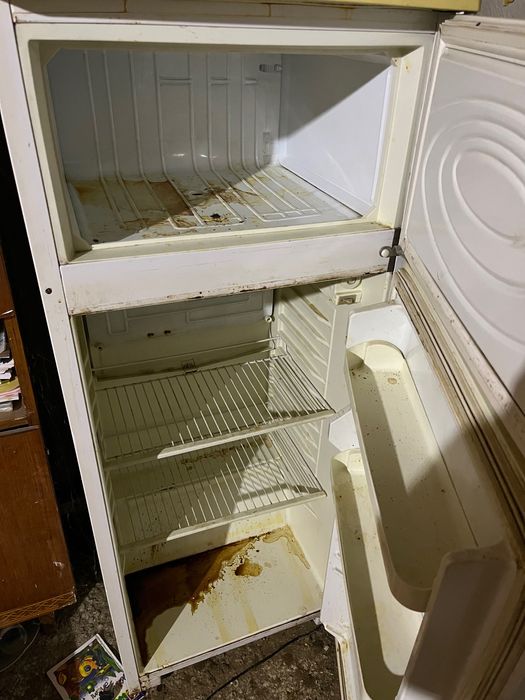 Холодильник газовый плита для дома