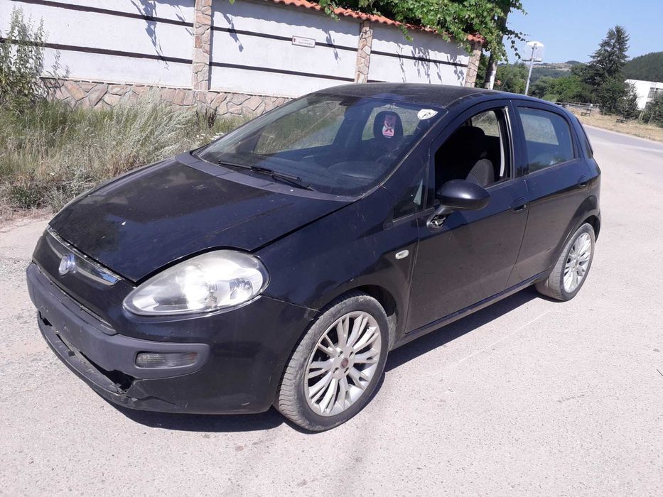 Фиат  гранде пунто на части