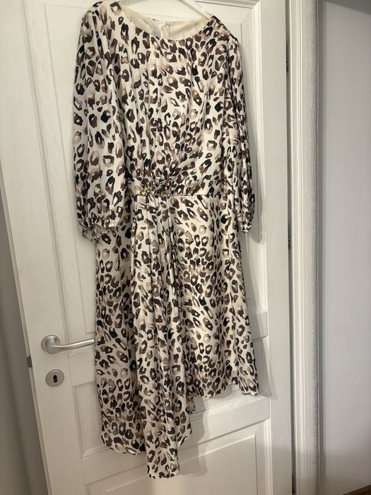 Rochie dama eleganta marimea 50