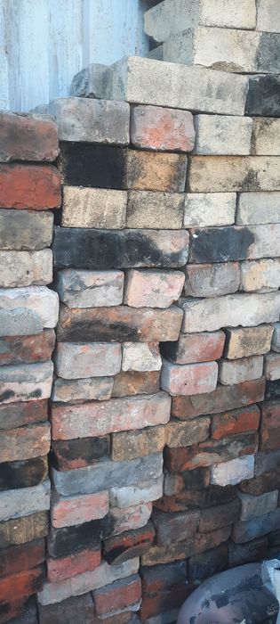 Кирпич б/у целый