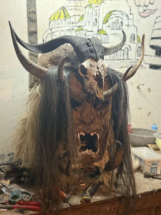 Кукерска/фестивална маска