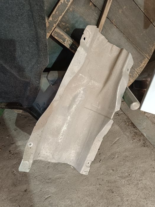 Продам запчасти от 202 Мерседеса