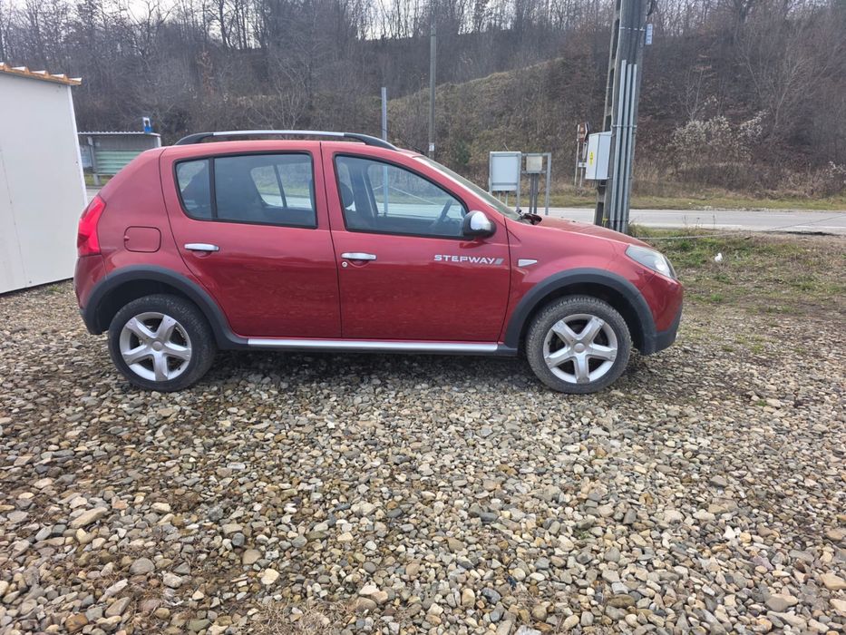 Dacia Sandero Stepway 1.6 benzină + GPL